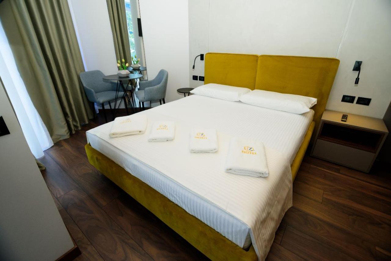 Hotel Zeneli Vlorë Exteriér fotografie